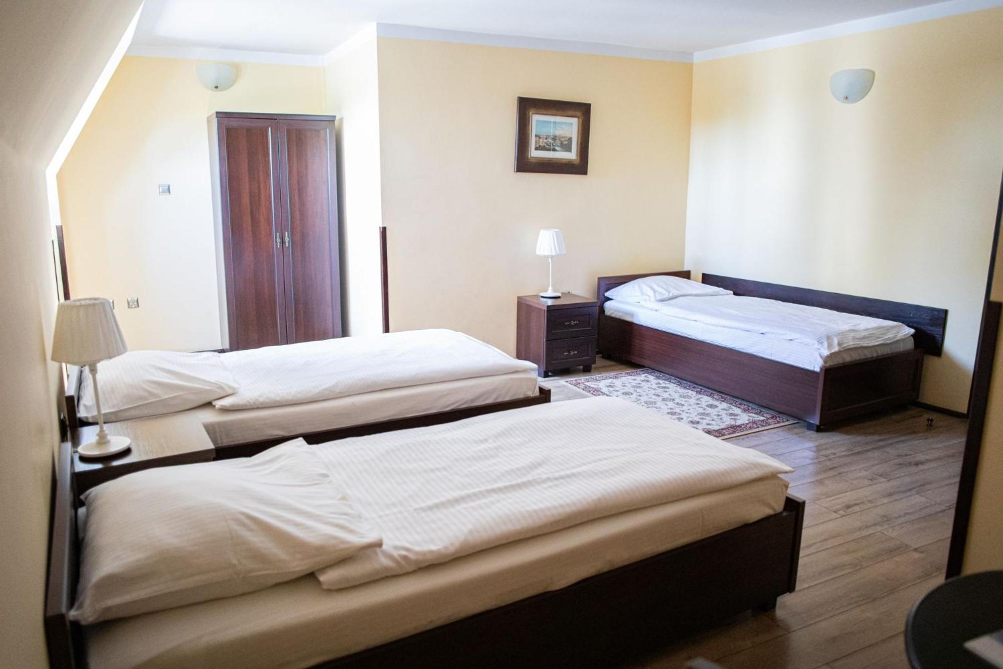 Palac Krobielowice Kąty Wrocławskie Zimmer foto